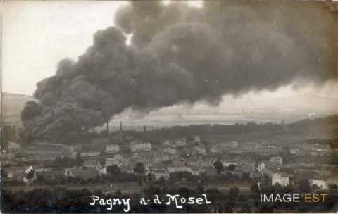 Incendie d'une usine (Pagny-sur-Moselle)